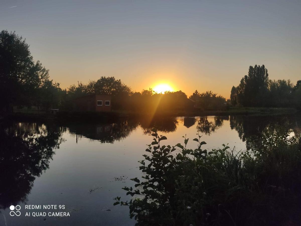 Le Cocon Des Hortillonnages D'Amiens Camon  Exteriér fotografie